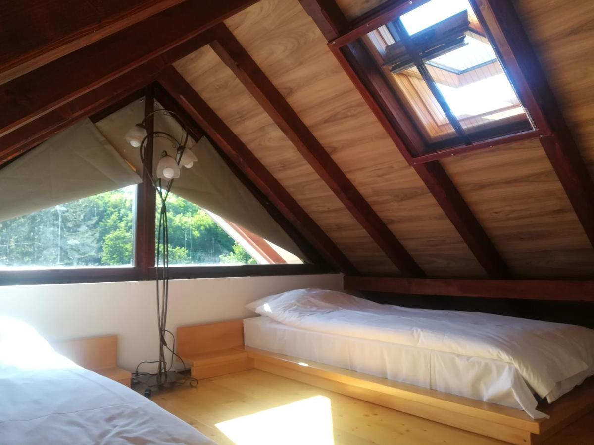 Vila Davidovic-Fruska Gora Mandelos Ngoại thất bức ảnh